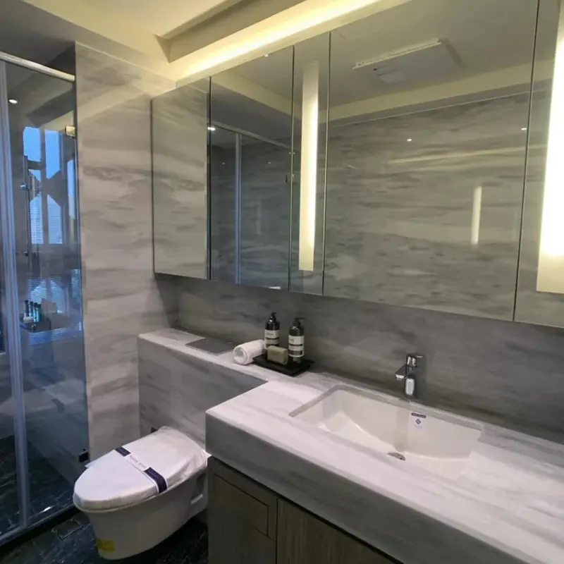 Kommer en marmorskiva för badrumsskåp att glädja mig varje morgon?