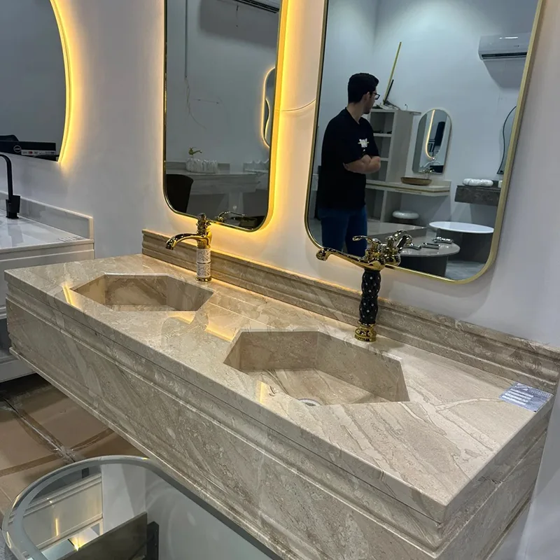 Dino beige marmorplatta