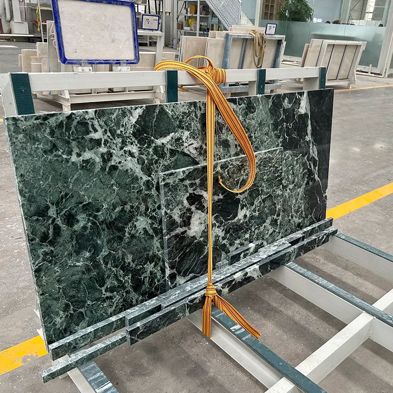 Verde alpi marmor accent väggplattor